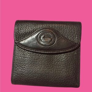 Vintage Dooney and Bourke Black Pebbled Leather Wallet/Kiss Lock Coin Section